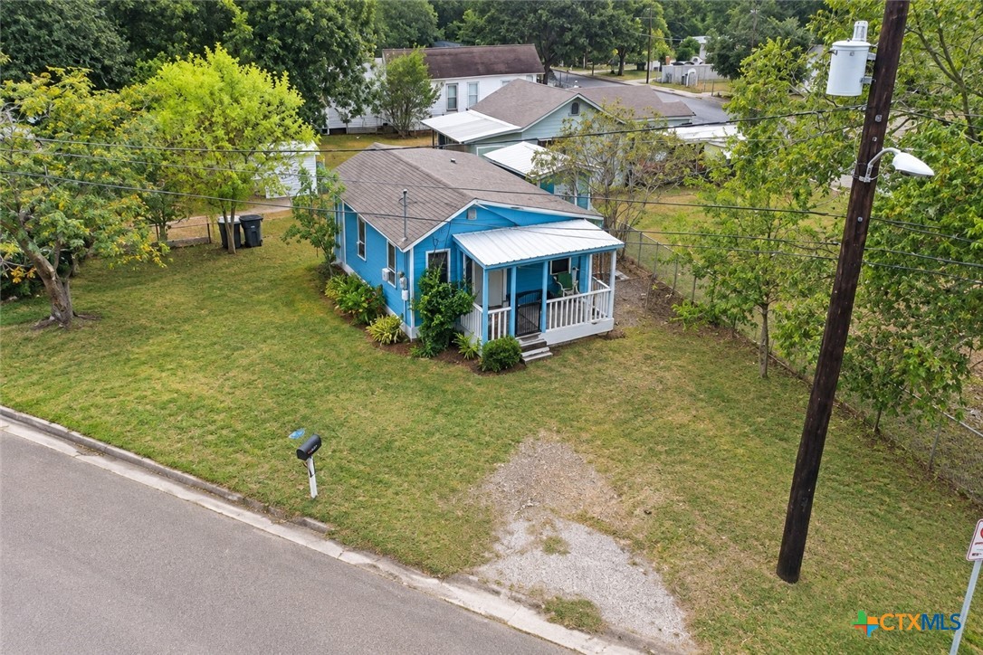 1108 Ne Water Street Property Photo 15