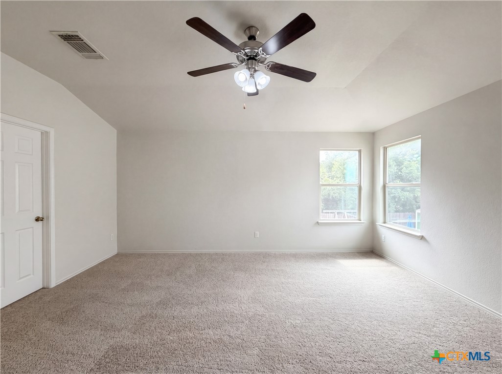 6623 Ambrose Circle Property Photo 4