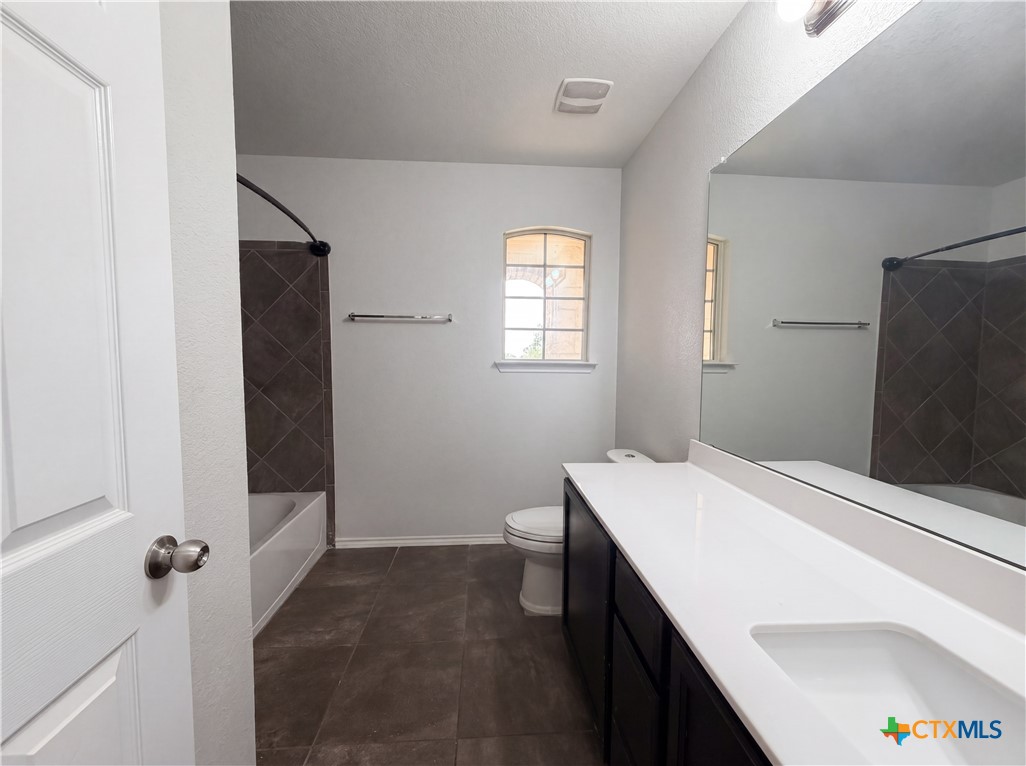 6623 Ambrose Circle Property Photo 15