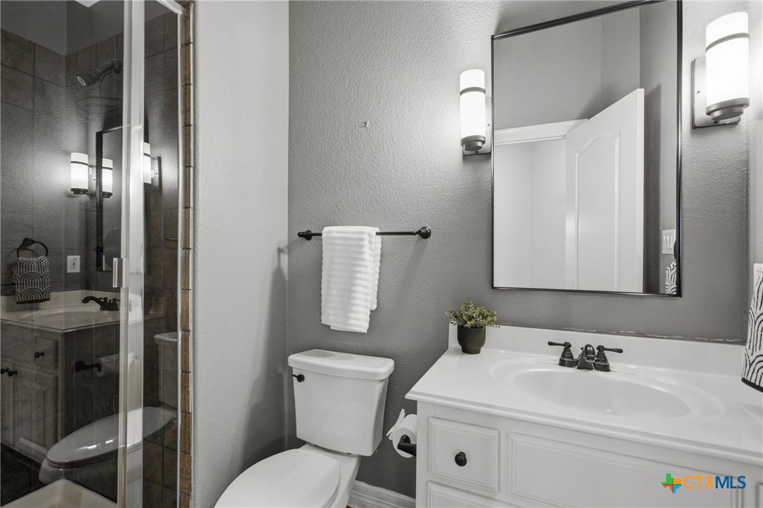 1100 Celtic Cove Property Photo 21