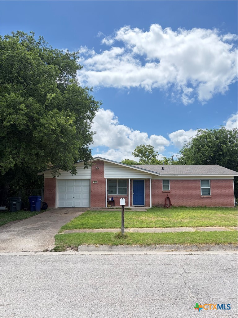 2202 Mountain Avenue Property Photo 1