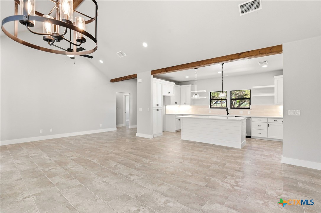 1615 Rocky Ridge Loop Property Photo 8