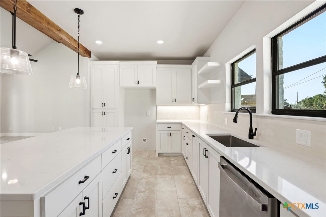 1615 Rocky Ridge Loop Property Photo 15