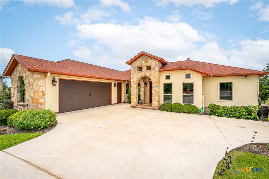 1032 Oak Turn Property Photo 1