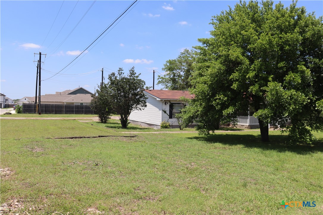 12000 Mustang Mesa Drive Property Photo 9