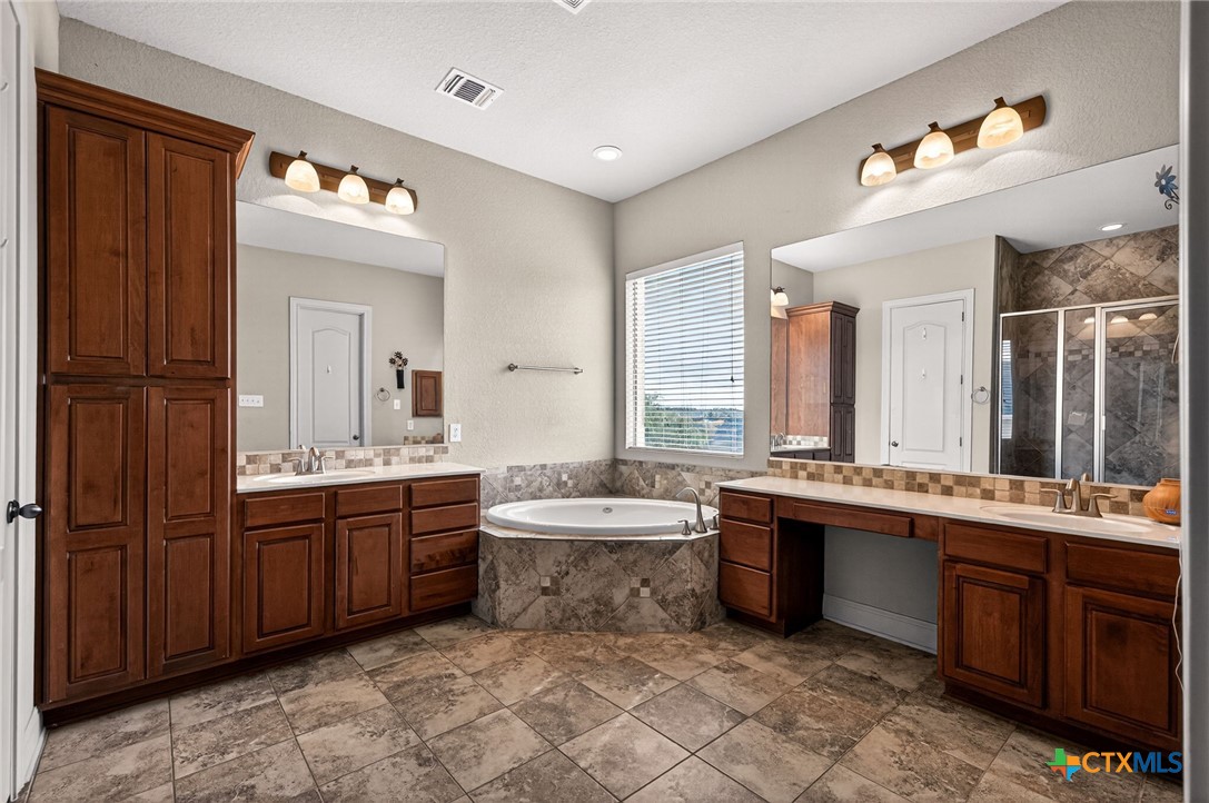 3207 Big Pond Property Photo 19