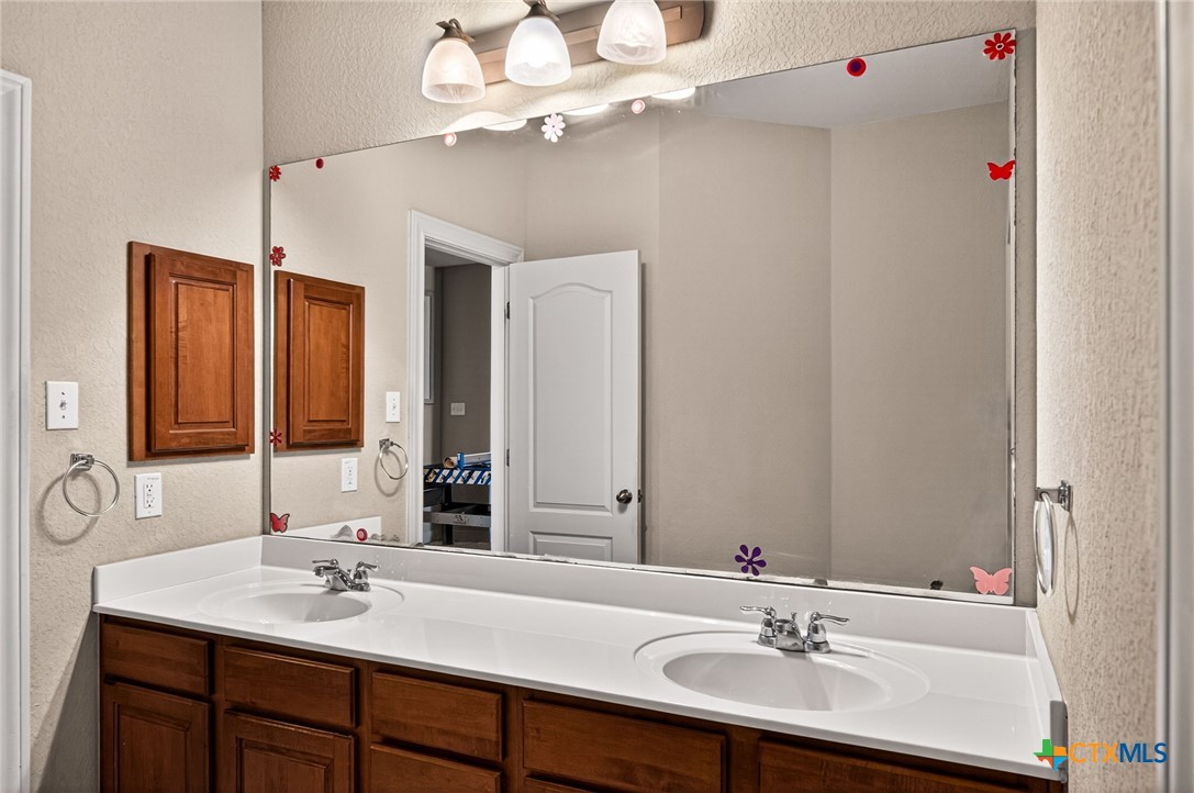 3207 Big Pond Property Photo 26