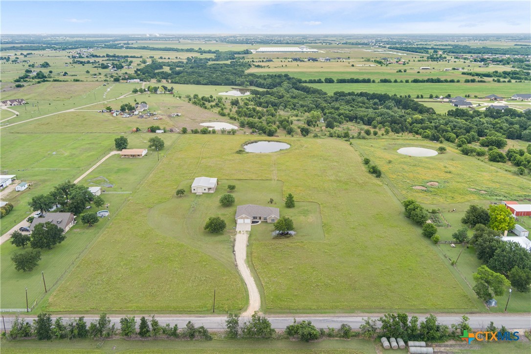 2576 Primrose Trail Property Photo 3