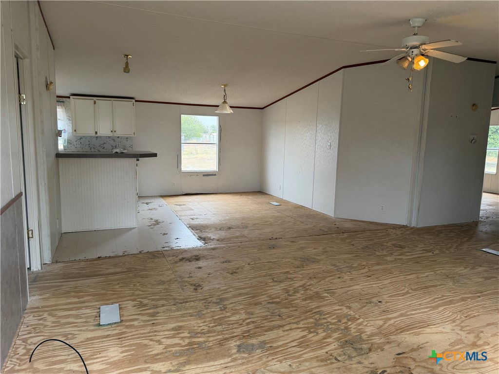 154 Hillside Drive Property Photo 3