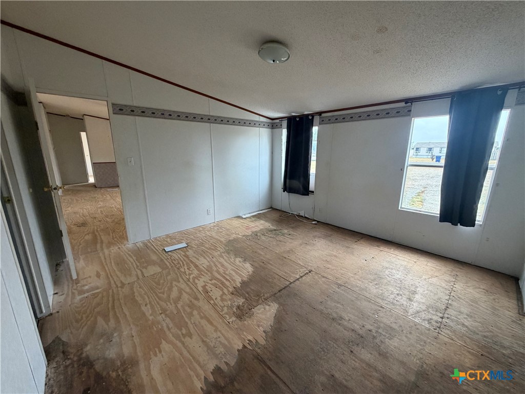 154 Hillside Drive Property Photo 10
