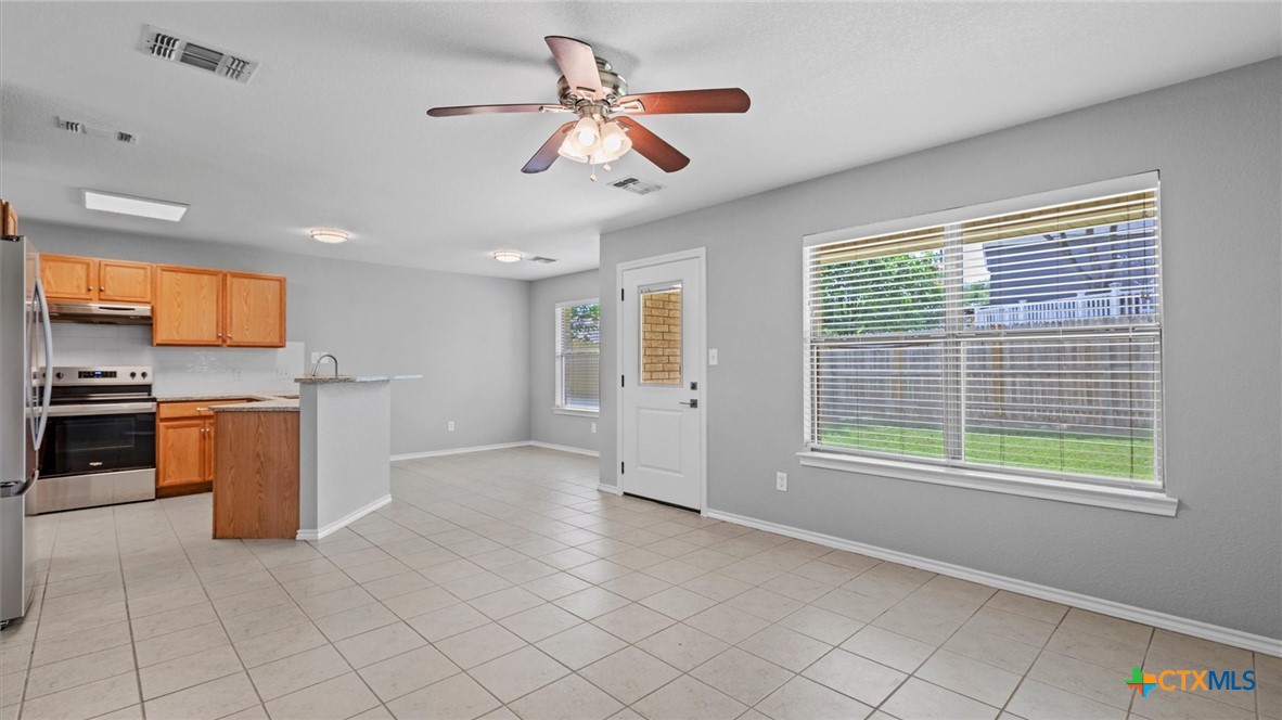 3013/3015 Green Mountain Drive Property Photo 32