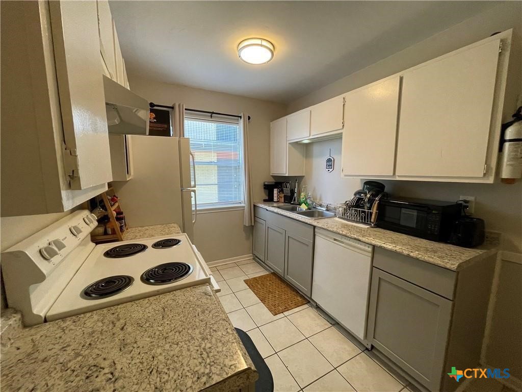 4302 Lake Road Property Photo 15