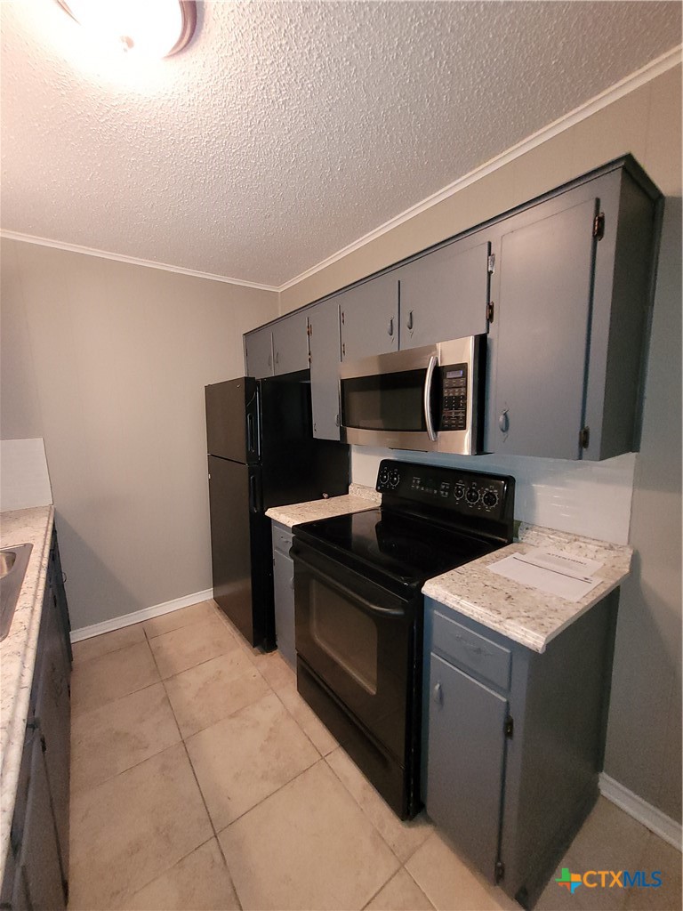 403 Sunset Lane D Property Photo 4