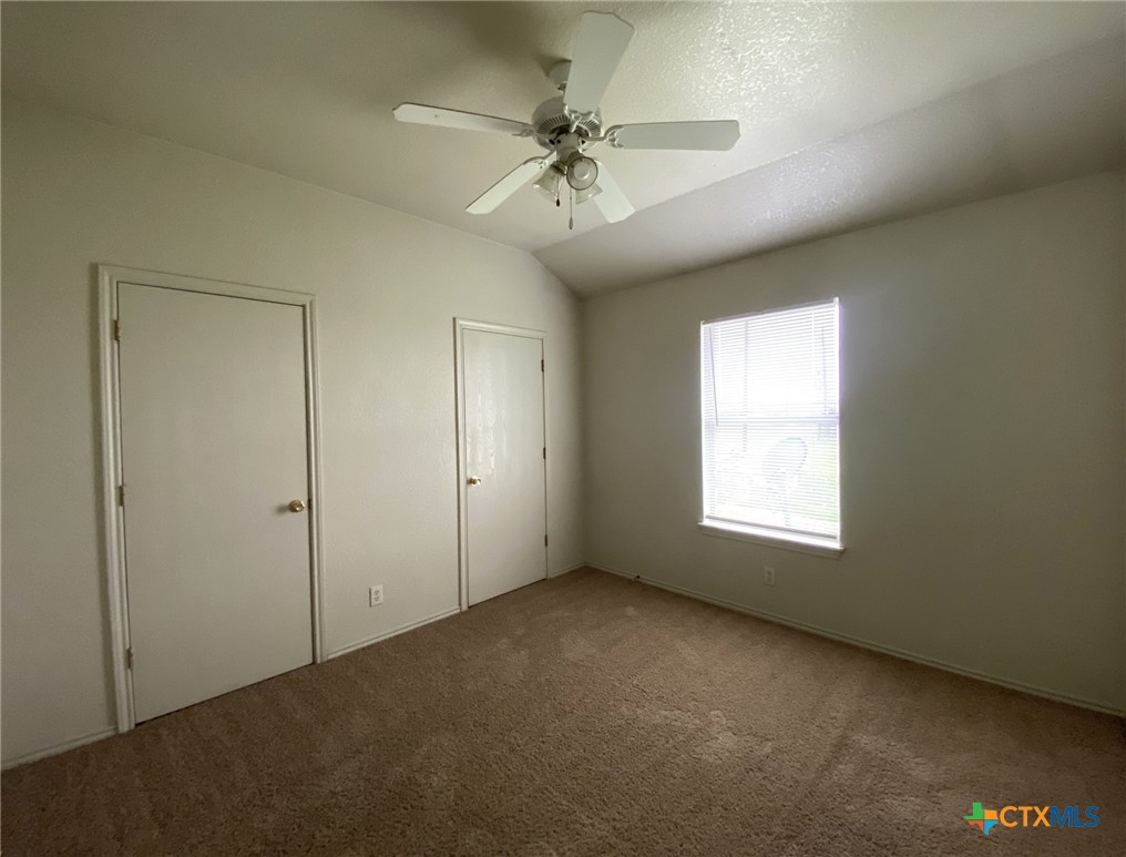 3709 Littleleaf Drive B Property Photo 5