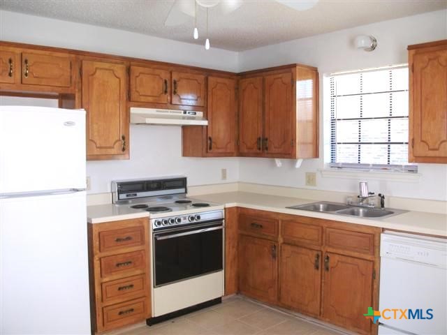 406 N Main Street A Property Photo 4