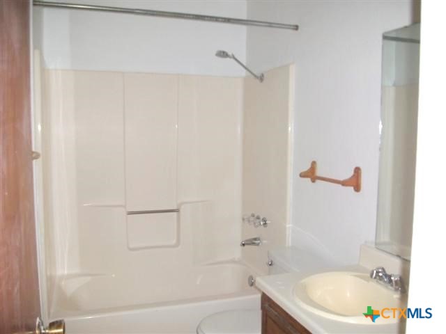 406 N Main Street A Property Photo 6