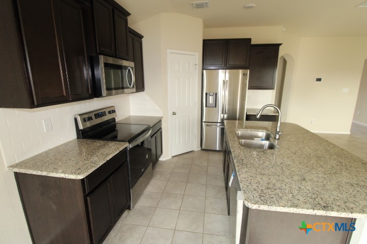 2005 Canvasback Court Property Photo 3
