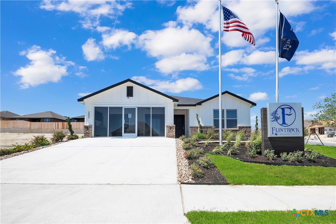 202 Great Hills Drive Property Photo 1