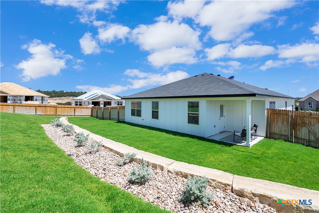 202 Great Hills Drive Property Photo 3