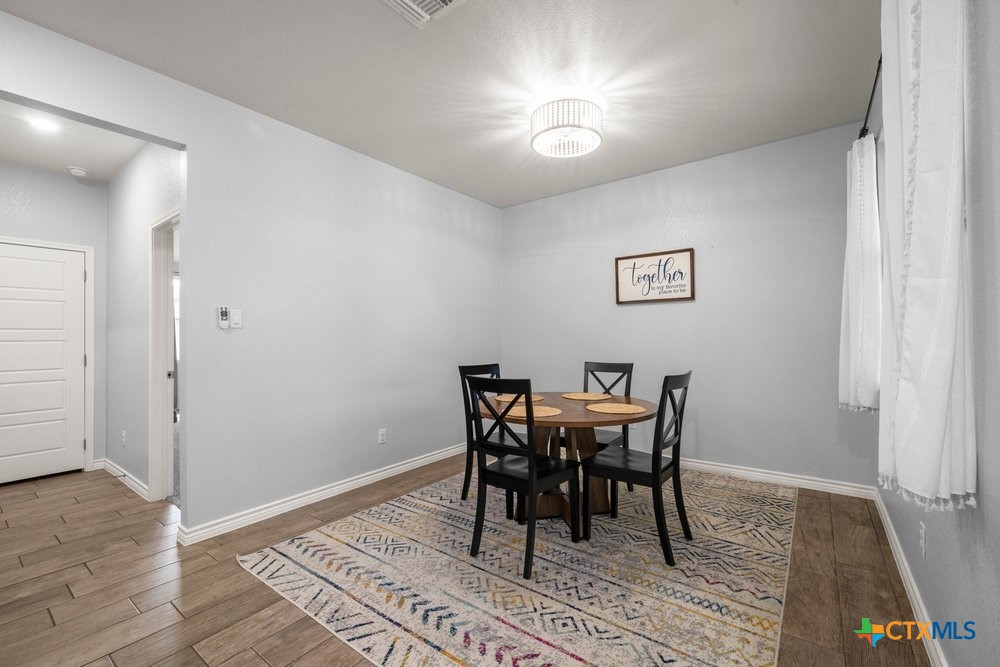 3303 Pistoia Trail Property Photo 9
