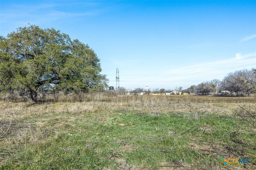 600 River Road Property Photo 11