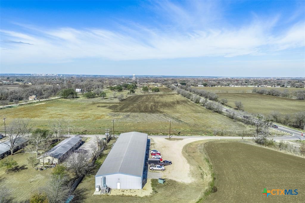 600 River Road Property Photo 23
