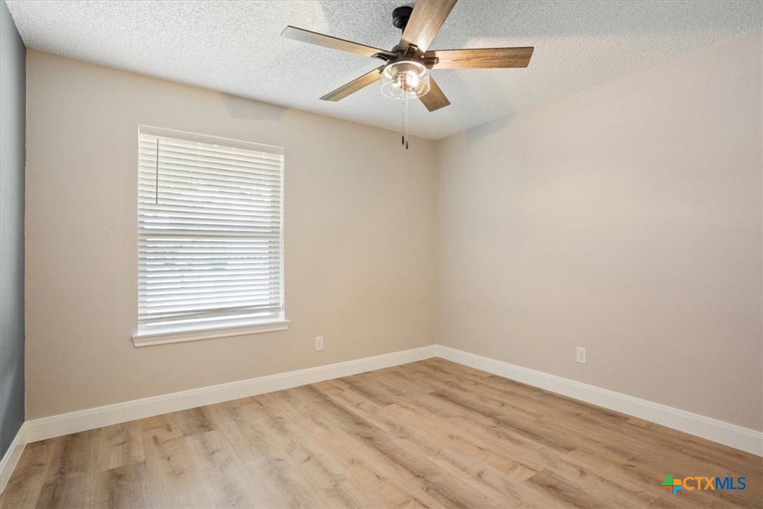 205 Red Oak Drive Property Photo 21