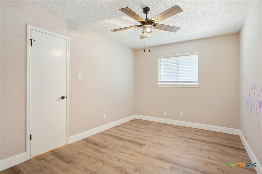 205 Red Oak Drive Property Photo 23