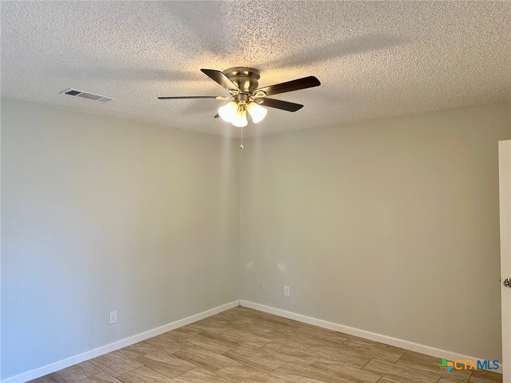 1307 Barbara Drive B Property Photo 18
