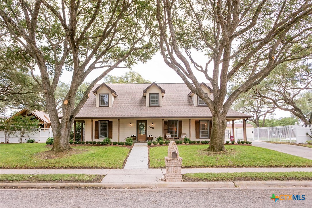 203 Champions Row Property Photo 1