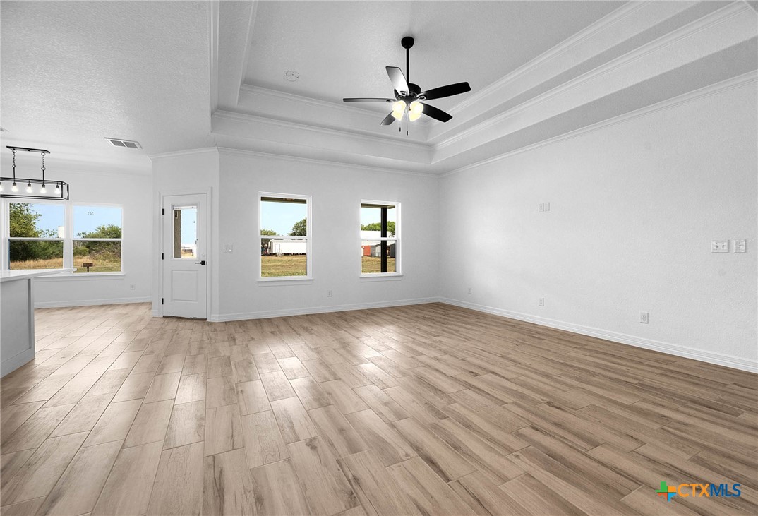 112 Rustic Woods Property Photo 8