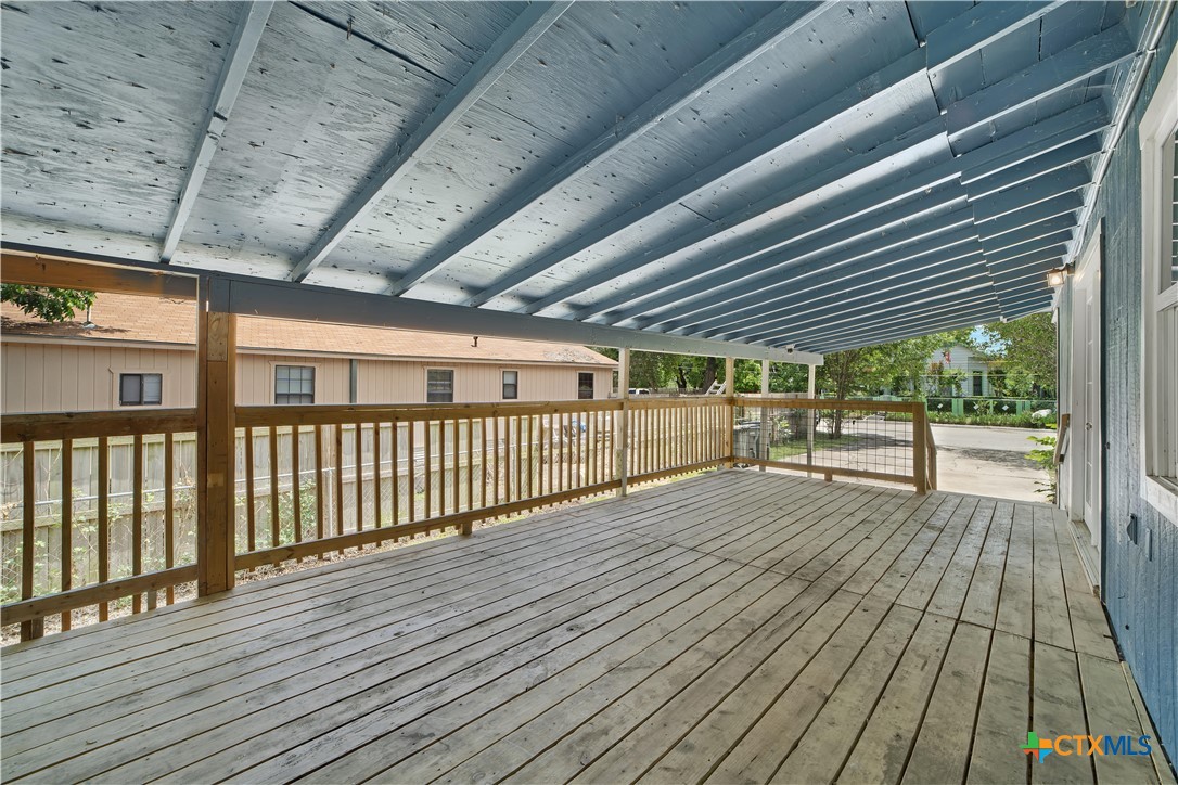 206 Sherwood Street Property Photo 33