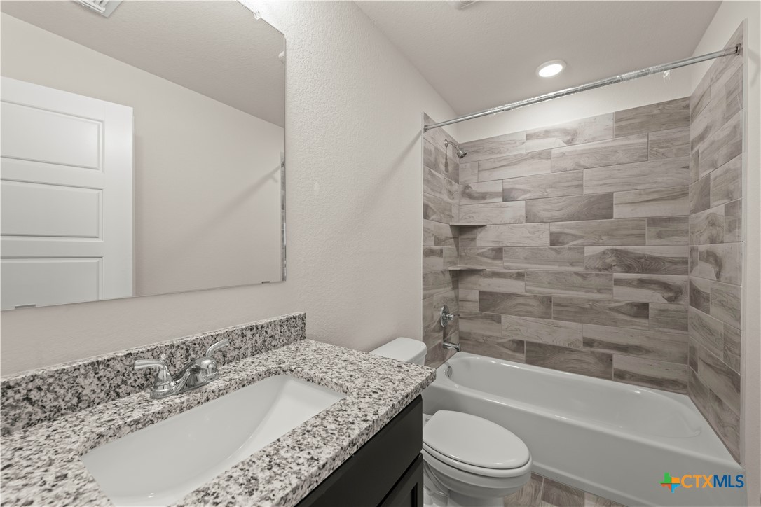 613 James Parker Circle Property Photo 7