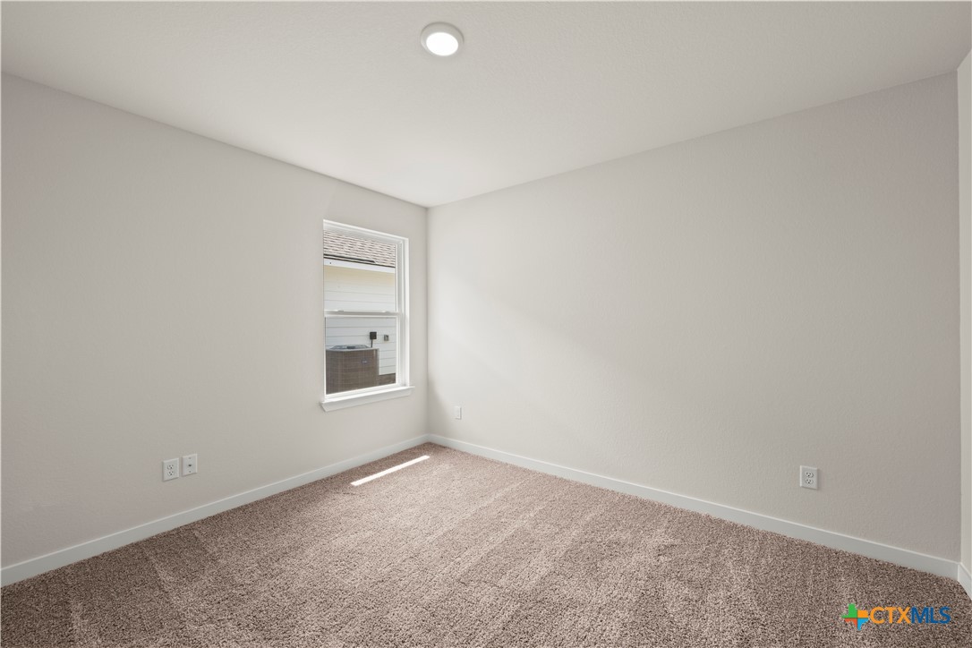 613 James Parker Circle Property Photo 9