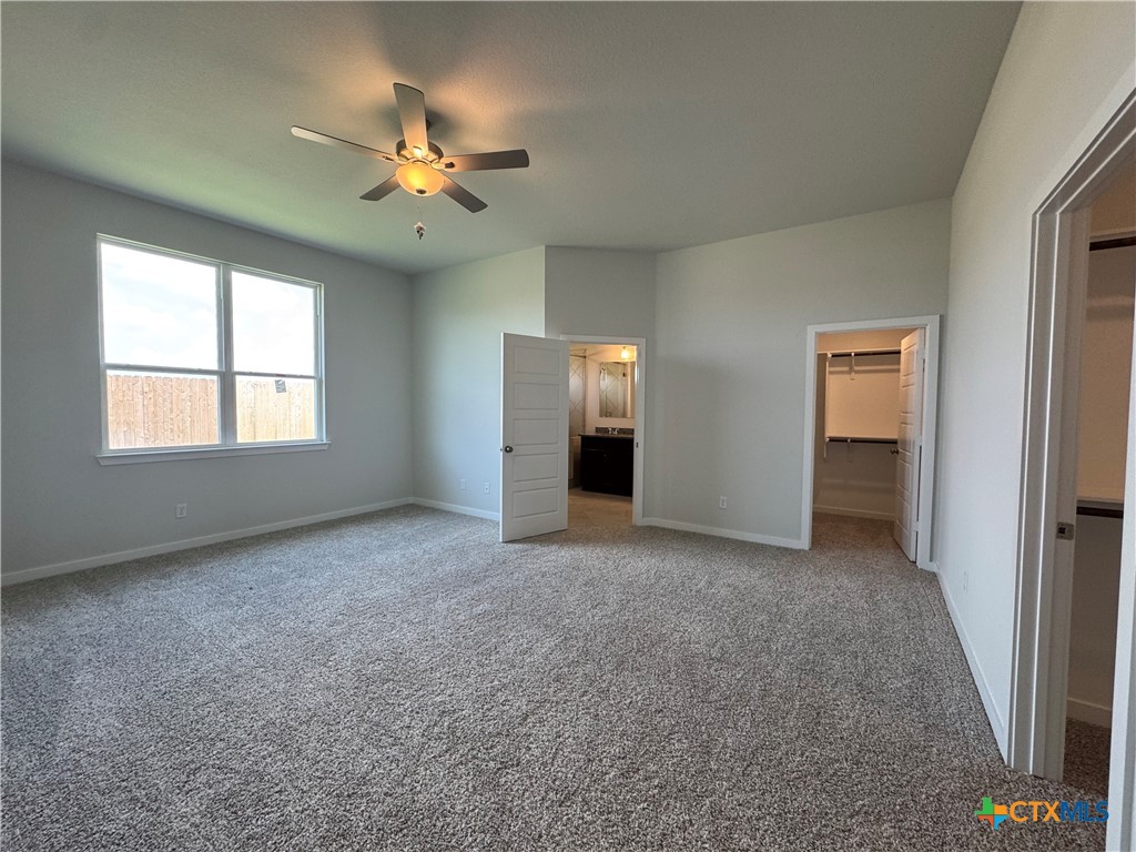 605 James Parker Circle Property Photo 5