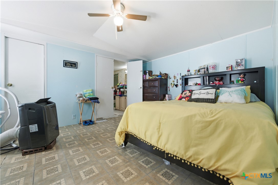 112 Cresthill Causeway Property Photo 9