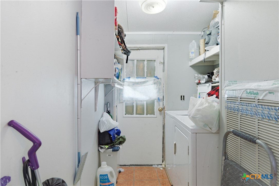 112 Cresthill Causeway Property Photo 12