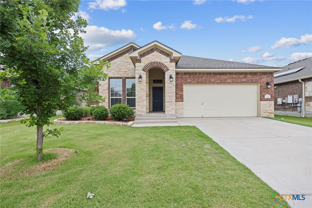 603 Cross Drive Property Photo 1
