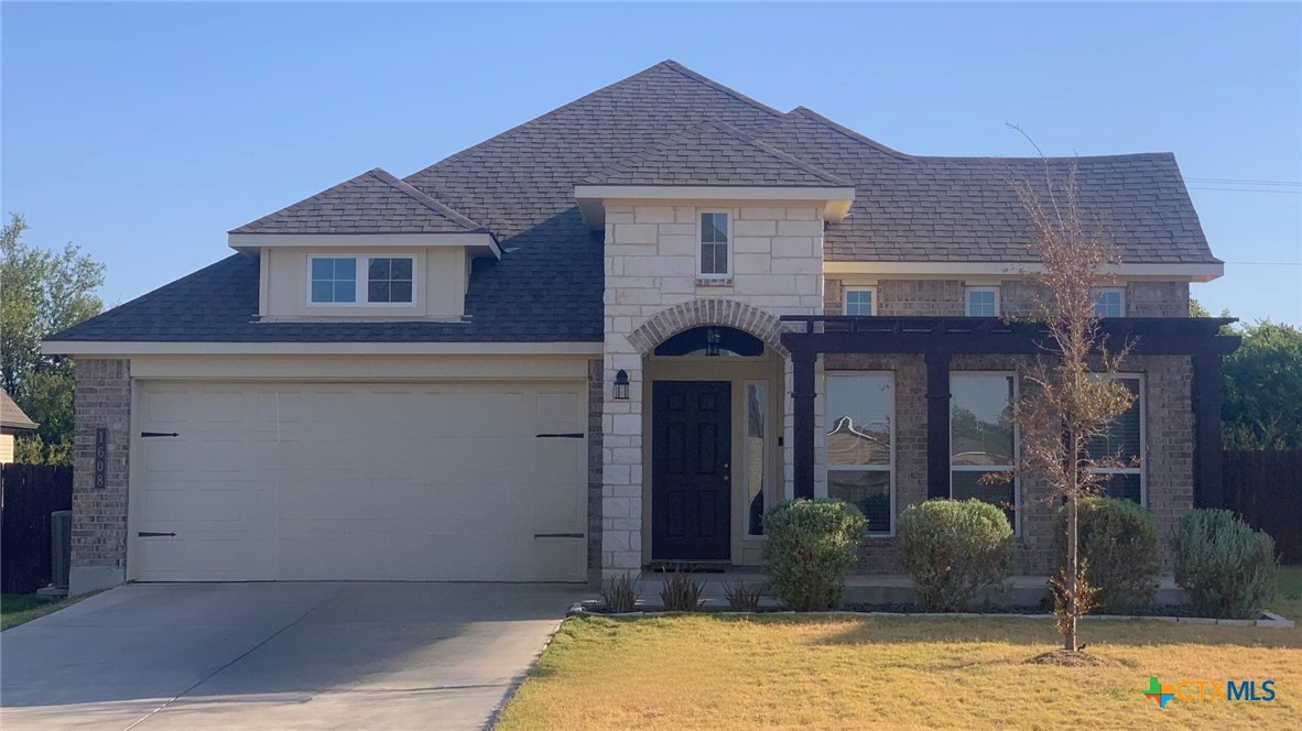 1608 Crooked Tree Dr Property Photo 1