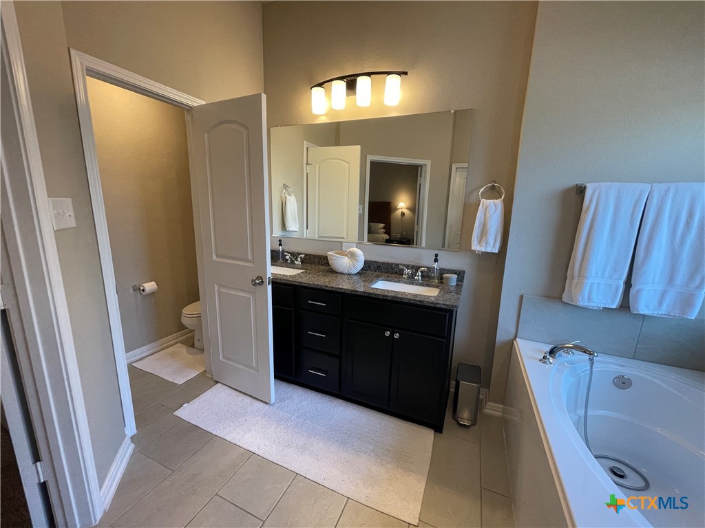 1608 Crooked Tree Dr Property Photo 17