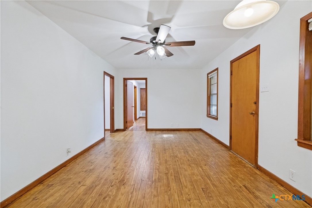 1401 N East Street Property Photo 6