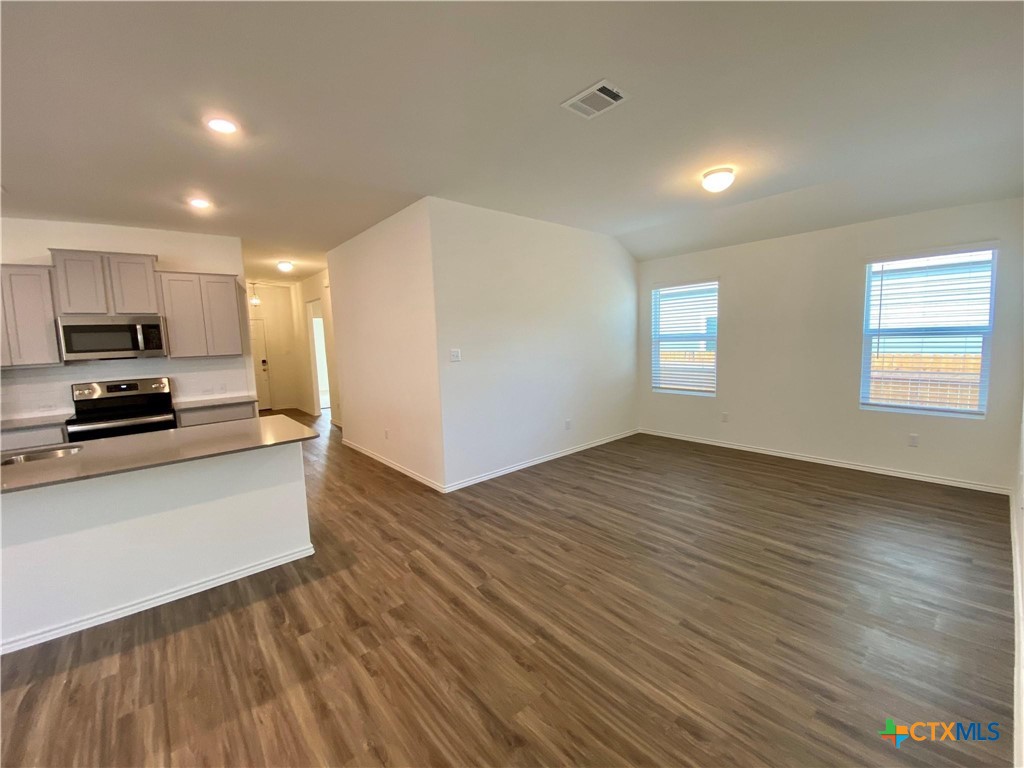 204 Meaningful Drive Property Photo 11