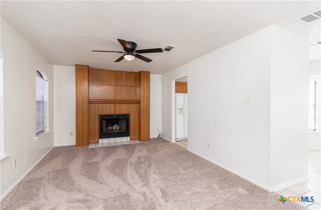 2104 Corona Drive Property Photo 2