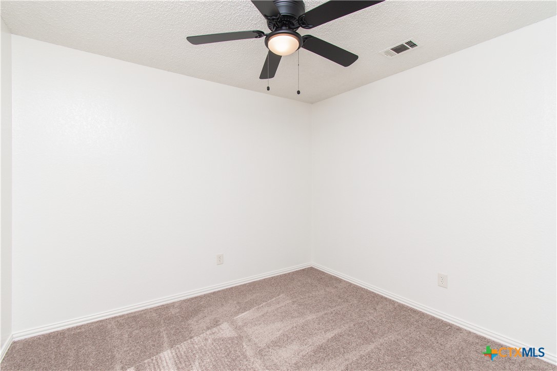 2104 Corona Drive Property Photo 7