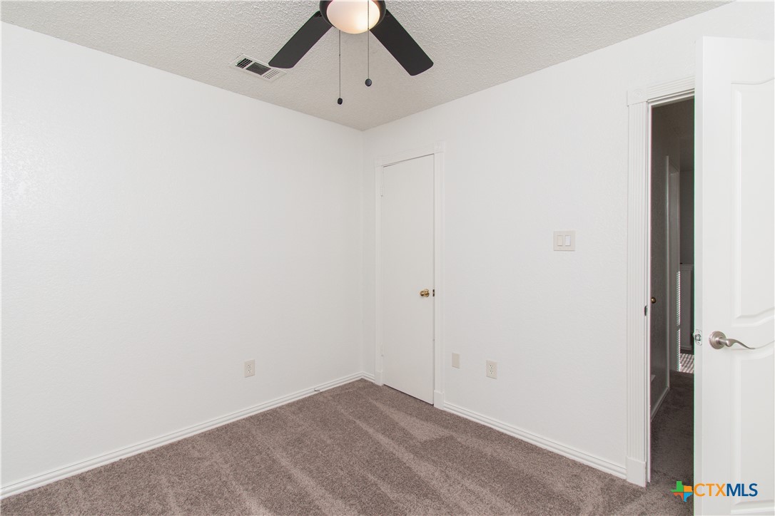 2104 Corona Drive Property Photo 8