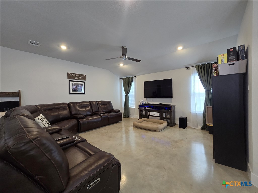 1051 Lexington Drive Property Photo 8