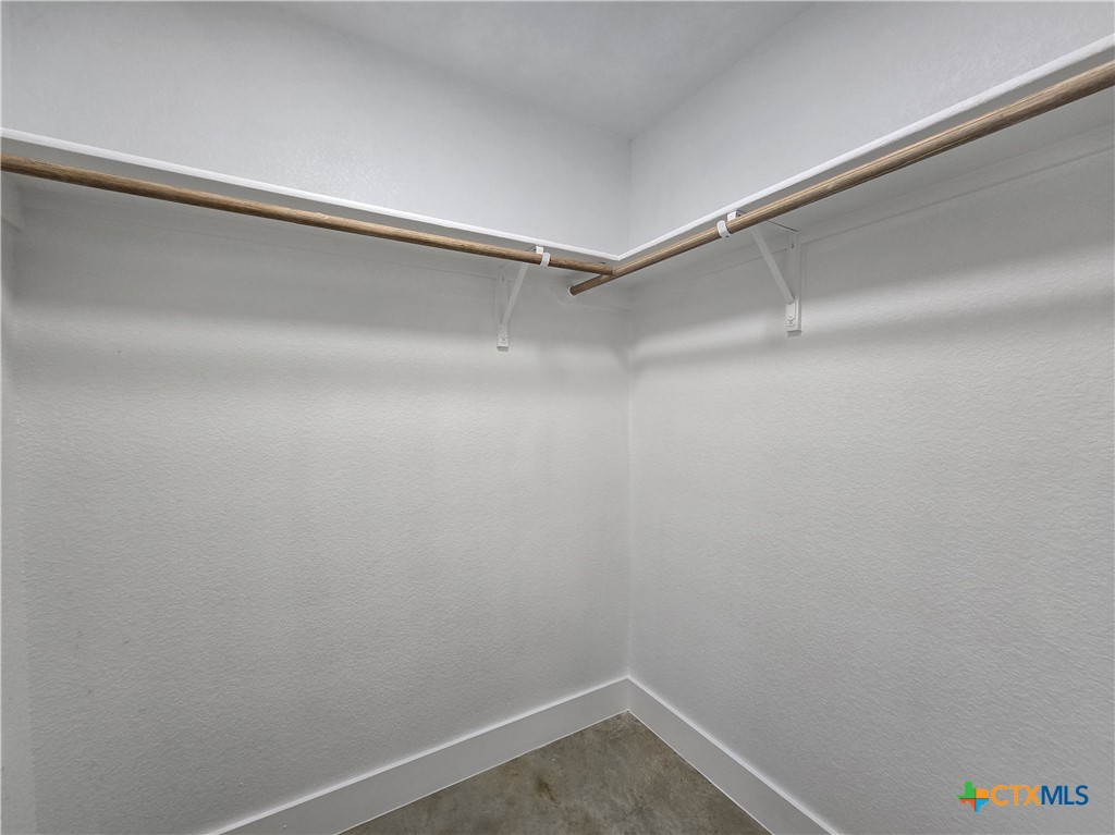 1051 Lexington Drive Property Photo 8
