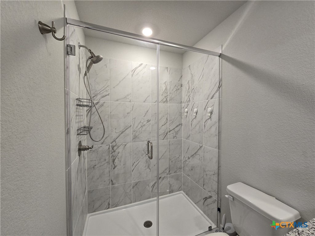 1051 Lexington Drive Property Photo 9