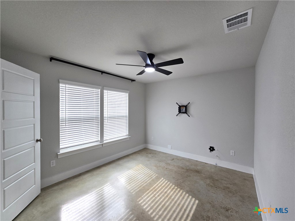 1051 Lexington Drive Property Photo 10