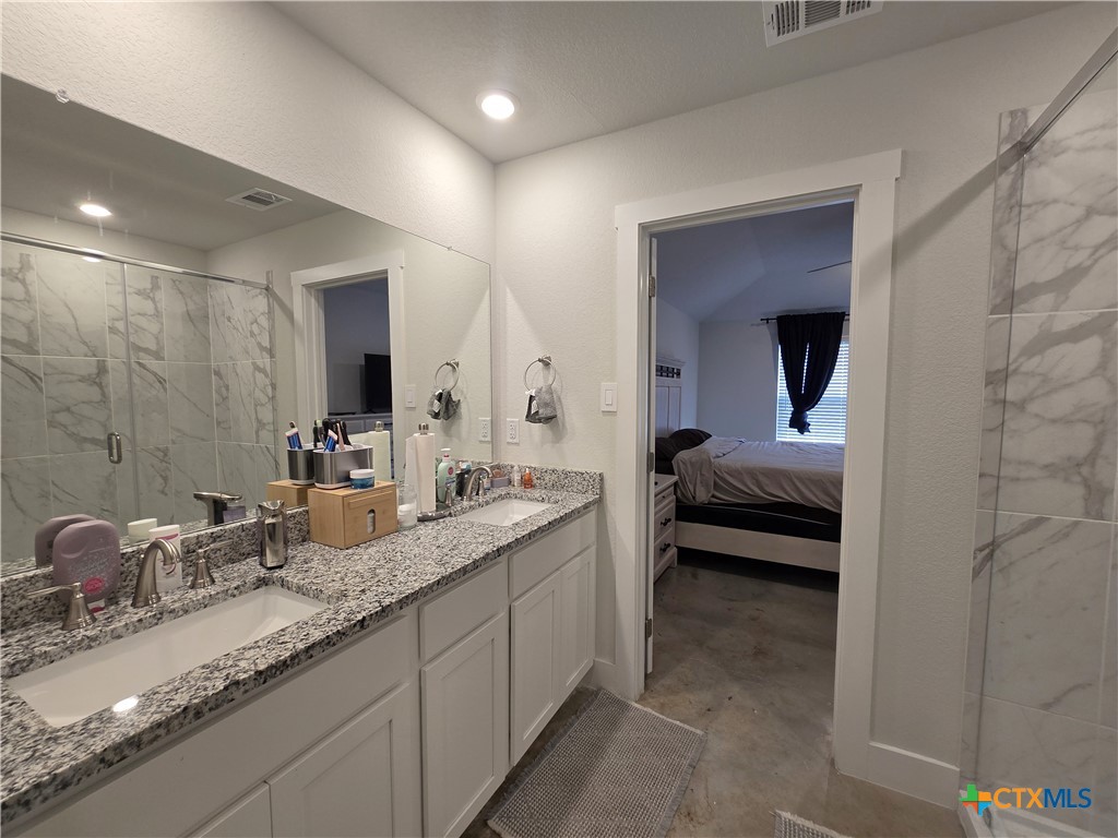 1051 Lexington Drive Property Photo 14